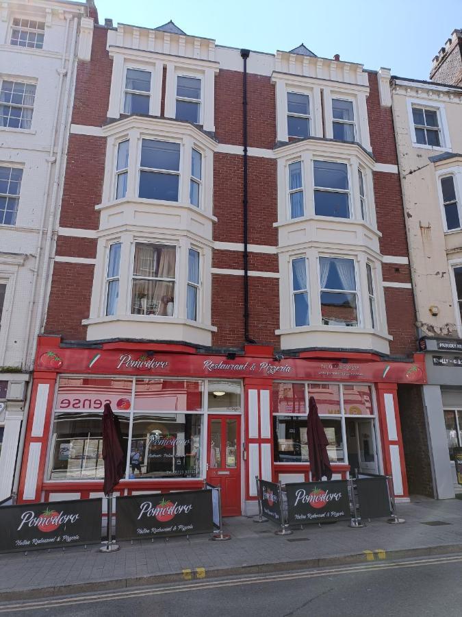 25 Newborough By Stay In Scarborough Esterno foto